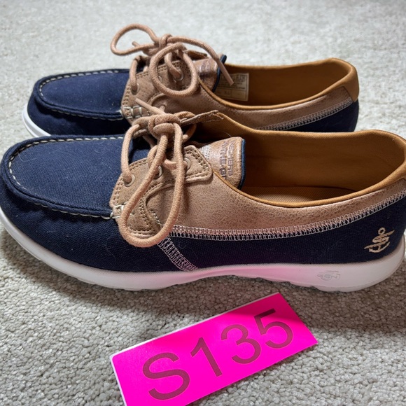 Skechers Goga Max Canvas Boat Shoes Navy/Brown 15430‎  | Womens Size 9 - Picture 1 of 7